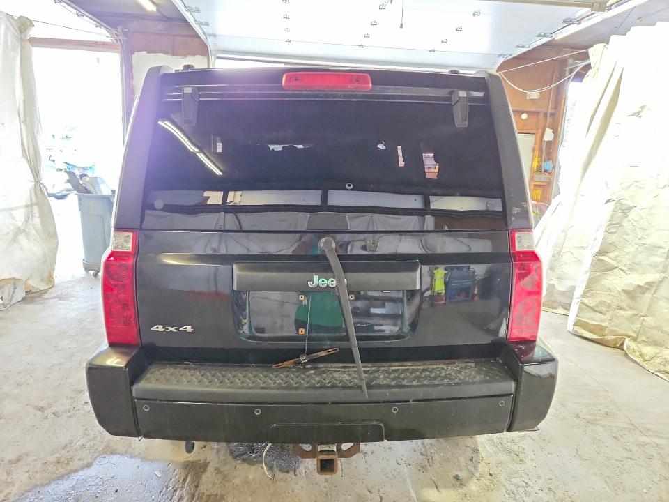 57749926 :رقم المزاد ، 1J8HG48N47C696532 vin ، 2007 Jeep Commander مزاد بيع
