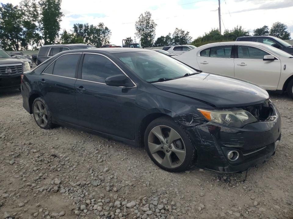 56948146 :رقم المزاد ، 4T1BK1FK7EU544511 vin ، 2014 Toyota Camry مزاد بيع