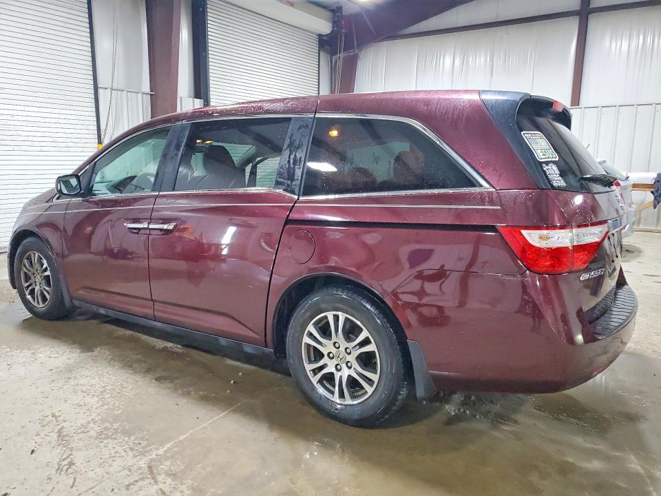 85629255 :رقم المزاد ، 5FNRL5H4XDB030181 vin ، 2013 Honda Odyssey مزاد بيع