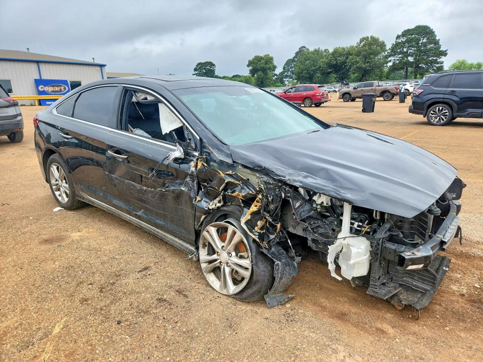 55650636 :رقم المزاد ، 5NPE34AF9JH597922 vin ، 2018 Hyundai Sonata مزاد بيع