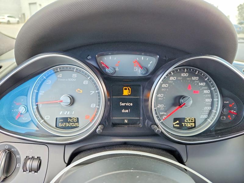 2011 Audi R8 მანქანა იყიდება აუქციონზე, vin: WUAAUAFG9BN001627, აუქციონის ნომერი: 64671636