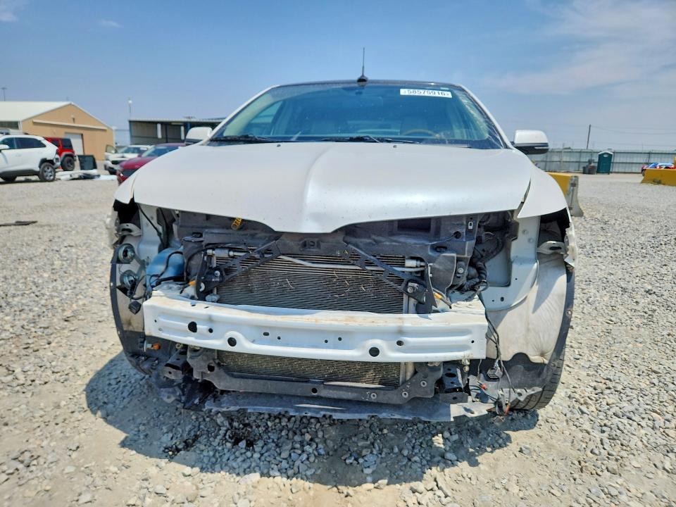 58575916 :رقم المزاد ، 2LMDJ8JK6FBL31394 vin ، 2015 Lincoln Mkx مزاد بيع