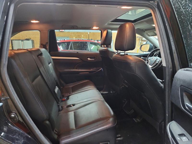 2018 Toyota Highlander მანქანა იყიდება აუქციონზე, vin: 5TDJZRFH4JS523046, აუქციონის ნომერი: 58133936