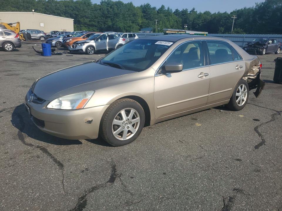 85637025 :رقم المزاد ، 1HGCM66525A038369 vin ، 2005 Honda Accord مزاد بيع