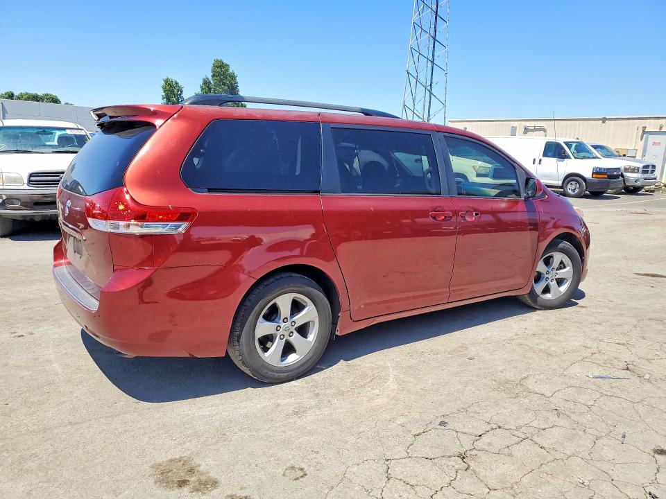 2012 Toyota Sienna მანქანა იყიდება აუქციონზე, vin: 5TDKK3DC0CS206414, აუქციონის ნომერი: 55782846