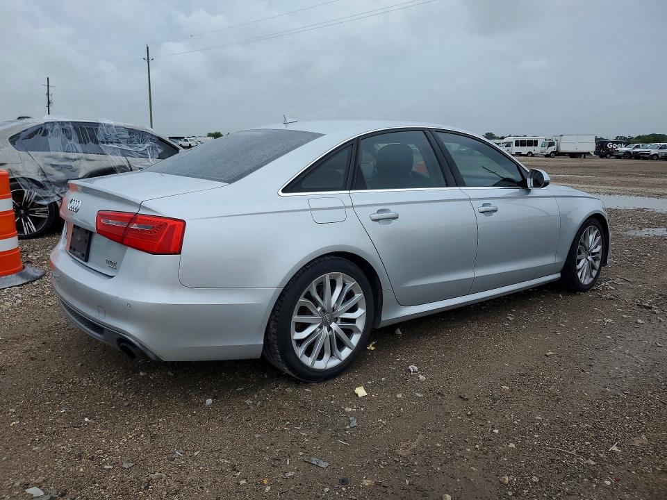 Продажа на аукционе авто 2012 Audi A6, vin: WAUHGBFC4CN077227, номер лота: 56249646