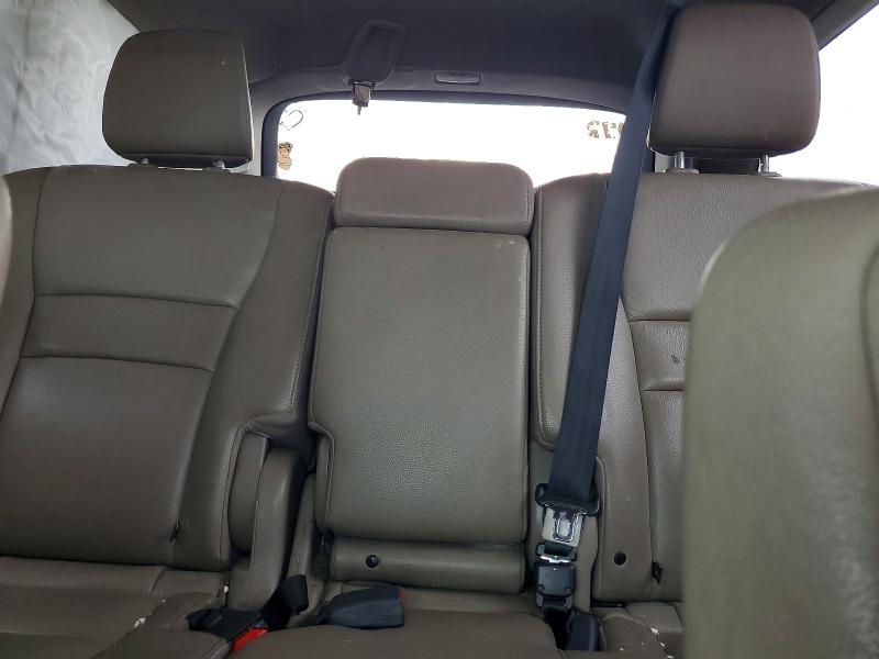 Продаж на аукціоні авто 2018 Honda Pilot, vin: 5FNYF5H70JB031249, номер лоту: 57968626