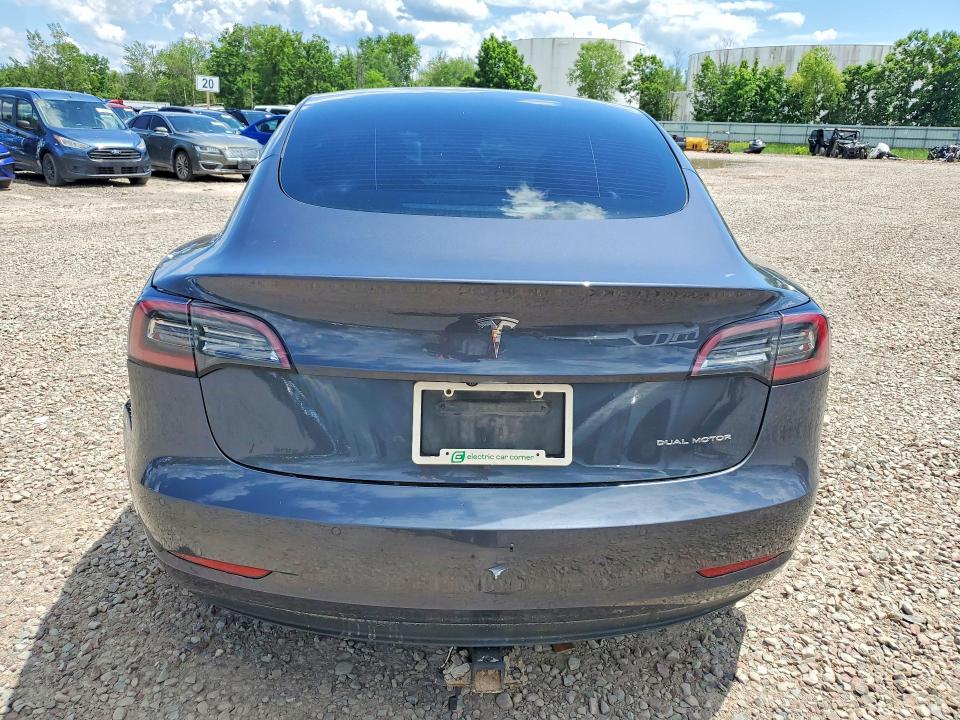 Продажа на аукционе авто 2022 Tesla Model 3, vin: 5YJ3E1EB6NF187042, номер лота: 57780186