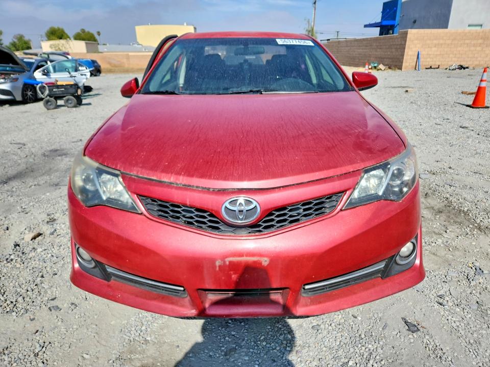 56377456 :رقم المزاد ، 4T1BF1FK6CU596388 vin ، 2012 Toyota Camry مزاد بيع