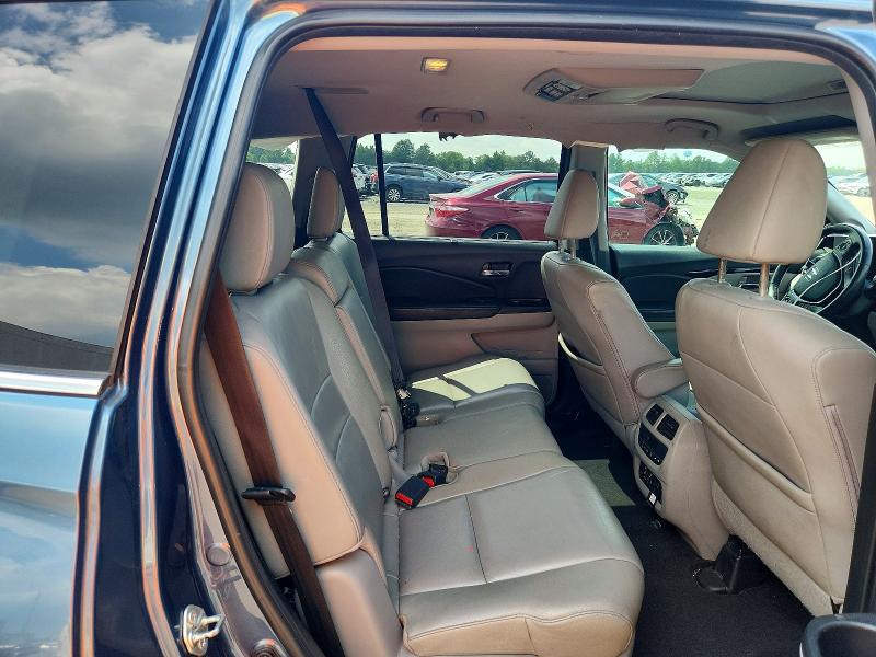Продажа на аукционе авто 2016 Honda Pilot, vin: 5FNYF5H93GB008218, номер лота: 58161856
