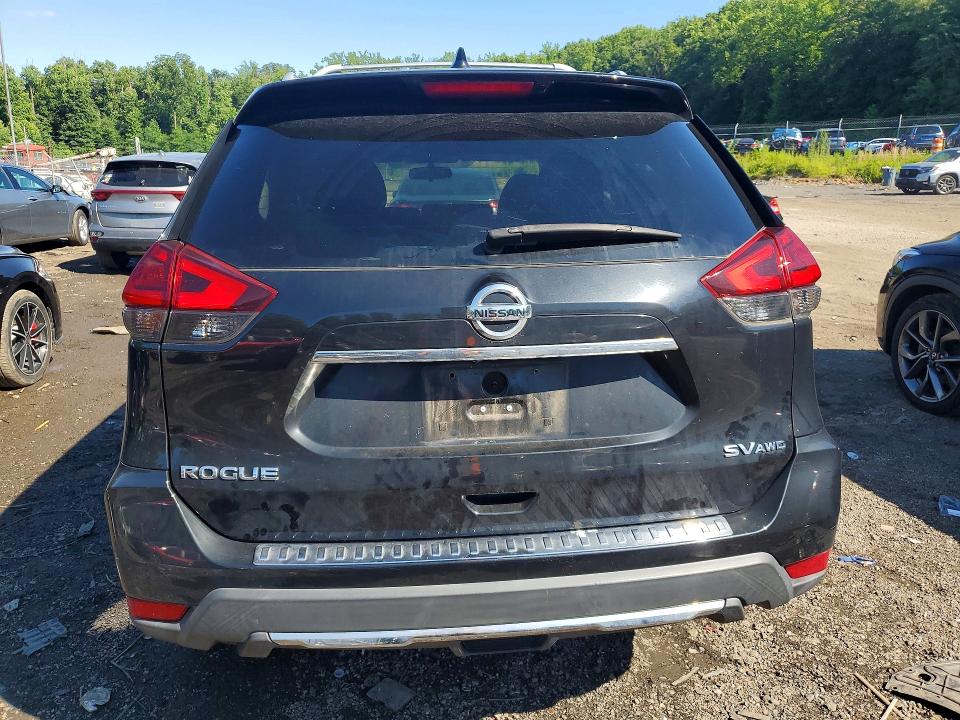 2017 Nissan Rogue მანქანა იყიდება აუქციონზე, vin: 5N1AT2MV9HC730623, აუქციონის ნომერი: 58707056