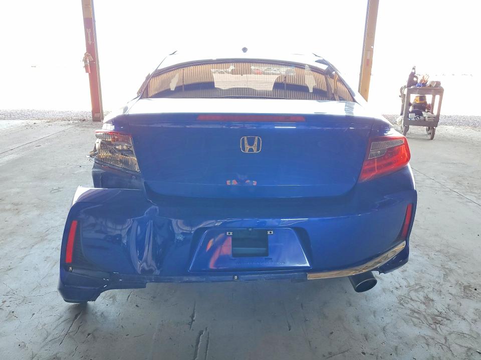 Продажа на аукционе авто 2017 Honda Accord, vin: 1HGCT1B72HA003963, номер лота: 58442306