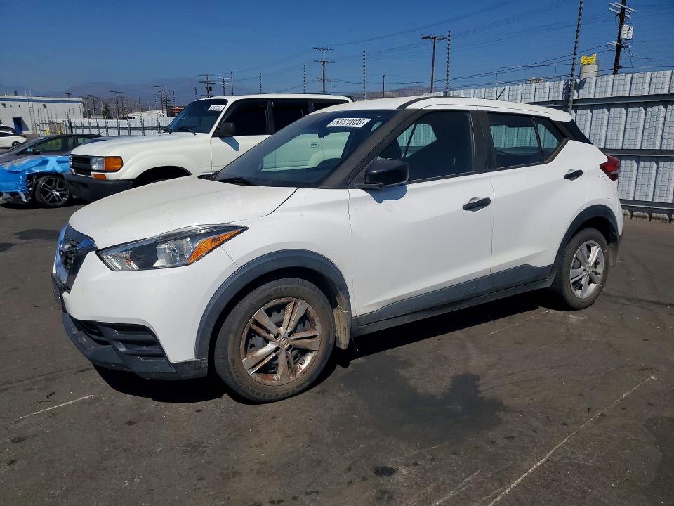 2020 Nissan Kicks მანქანა იყიდება აუქციონზე, vin: 3N1CP5BV5LL581049, აუქციონის ნომერი: 58120006