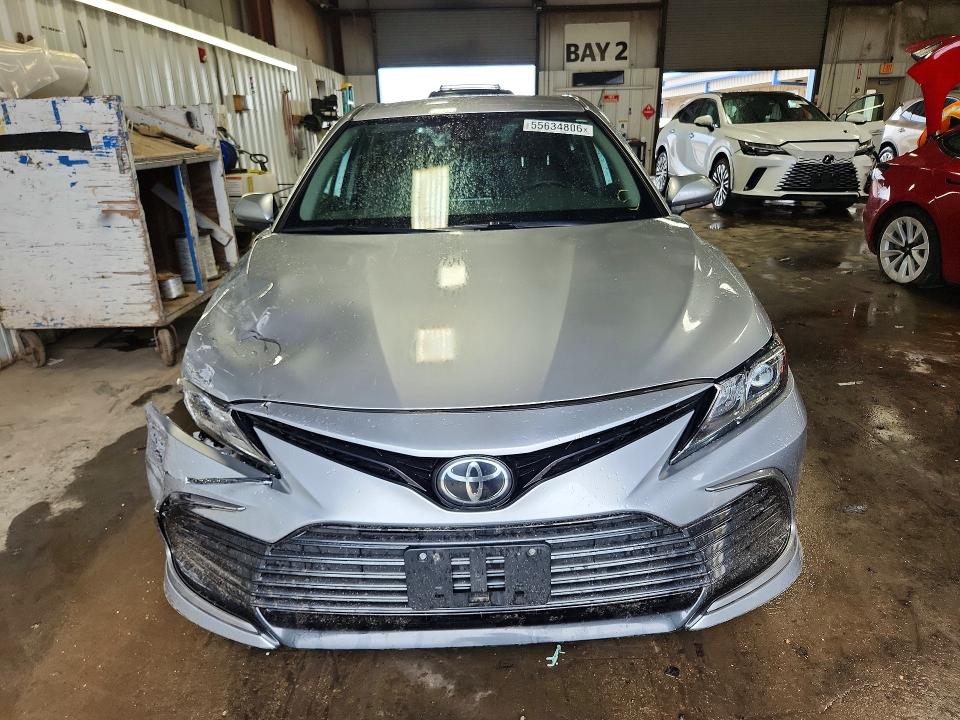2021 Toyota Camry მანქანა იყიდება აუქციონზე, vin: 4T1C11AKXMU613673, აუქციონის ნომერი: 55634806