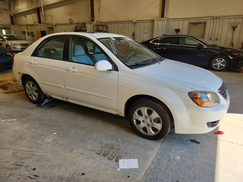 58023206 :رقم المزاد ، KNAFE221795613517 vin ، 2009 Kia Spectra مزاد بيع