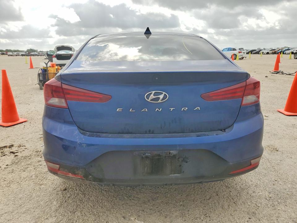 2019 Hyundai Elantra მანქანა იყიდება აუქციონზე, vin: 5NPD84LF5KH441484, აუქციონის ნომერი: 58560396