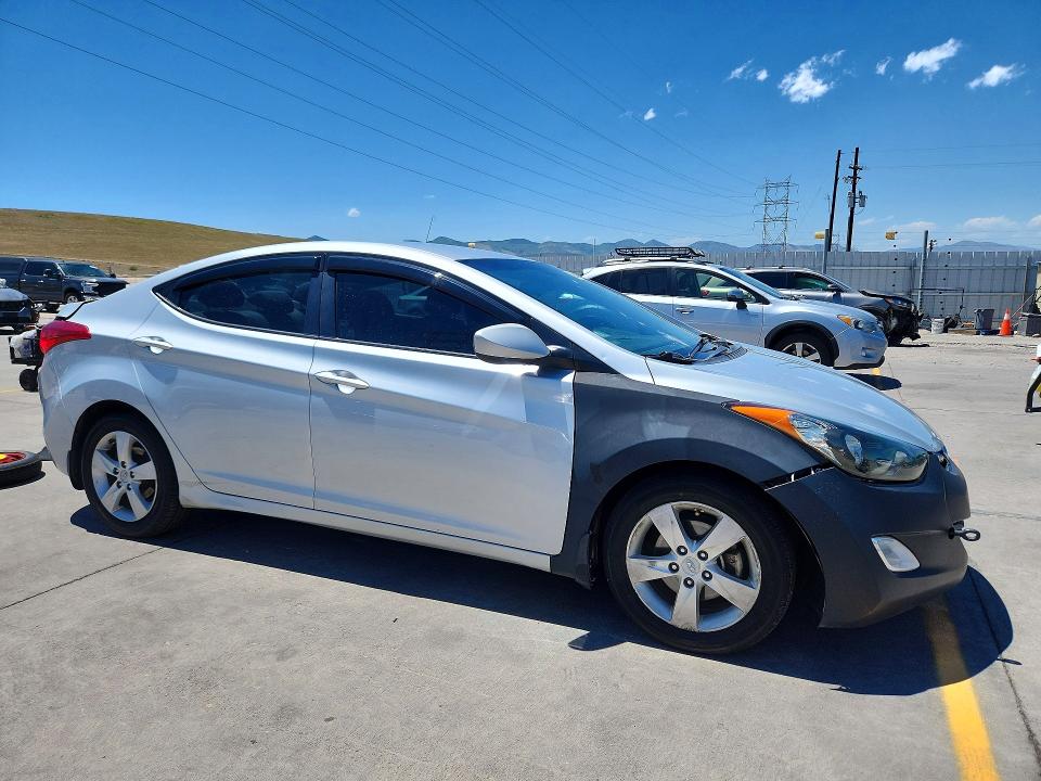 85458185 :رقم المزاد ، 5NPDH4AE1DH420760 vin ، 2013 Hyundai Elantra مزاد بيع