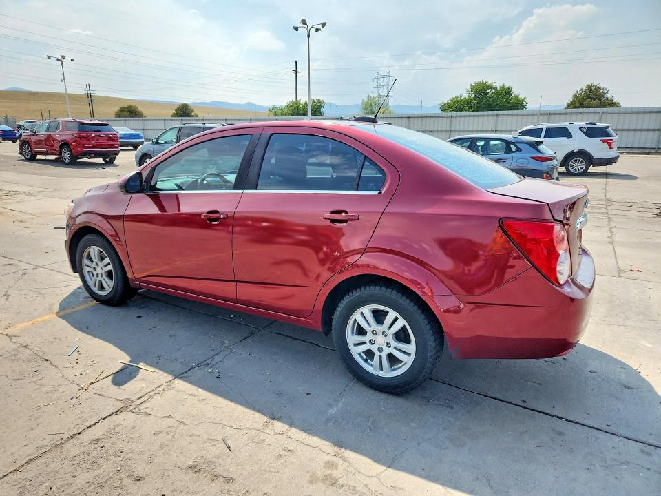 58471006 :رقم المزاد ، 1G1JC5SH0F4218722 vin ، 2015 Chevrolet Sonic مزاد بيع