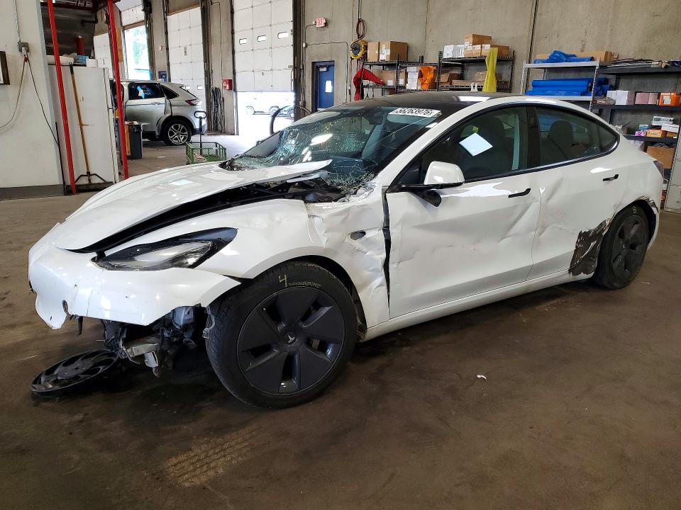 2022 Tesla Model 3 მანქანა იყიდება აუქციონზე, vin: 5YJ3E1EB1NF195808, აუქციონის ნომერი: 56263976