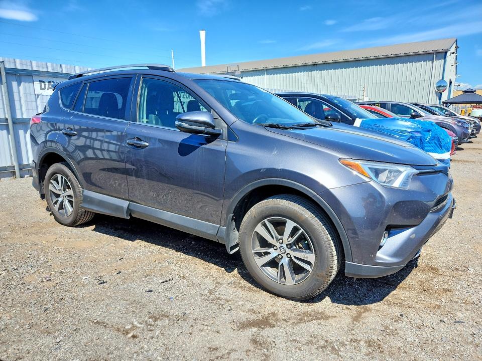 Продаж на аукціоні авто 2018 Toyota Rav4, vin: 2T3RFREV1JW851719, номер лоту: 57509636
