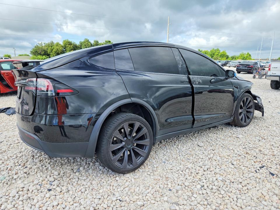57009976 :رقم المزاد ، 7SAXCBE69NF357039 vin ، 2022 Tesla Model X مزاد بيع