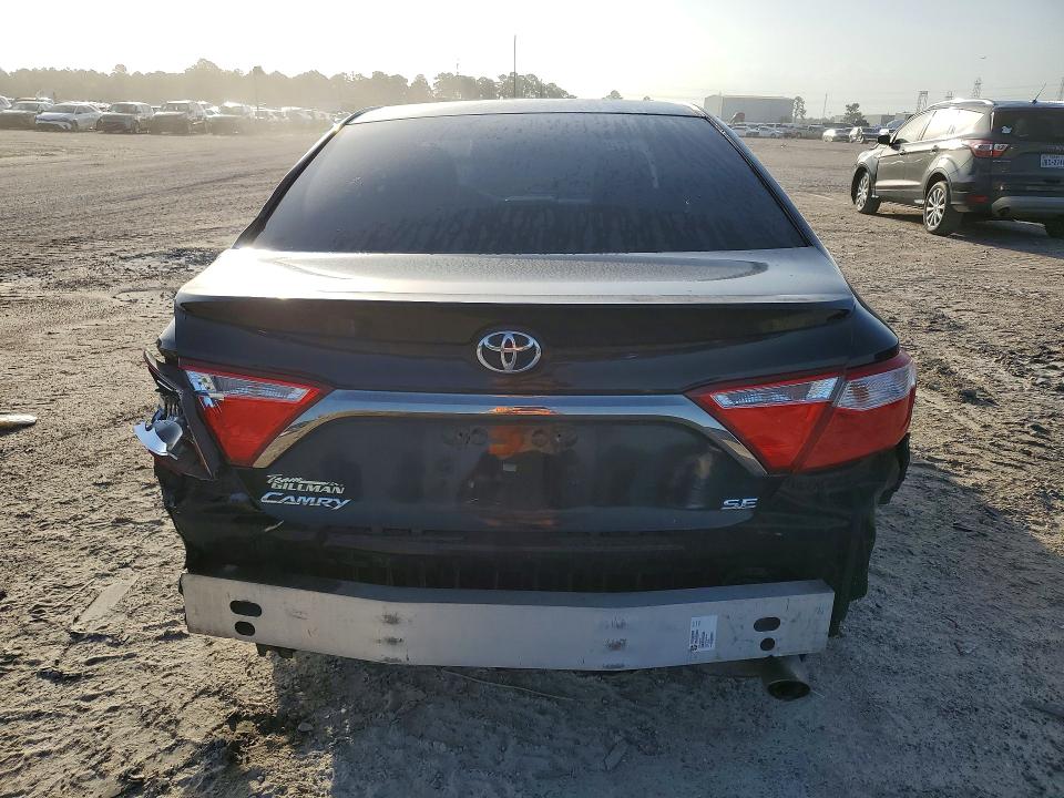 58477296 :رقم المزاد ، 4T1BF1FK1HU809447 vin ، 2017 Toyota Camry مزاد بيع