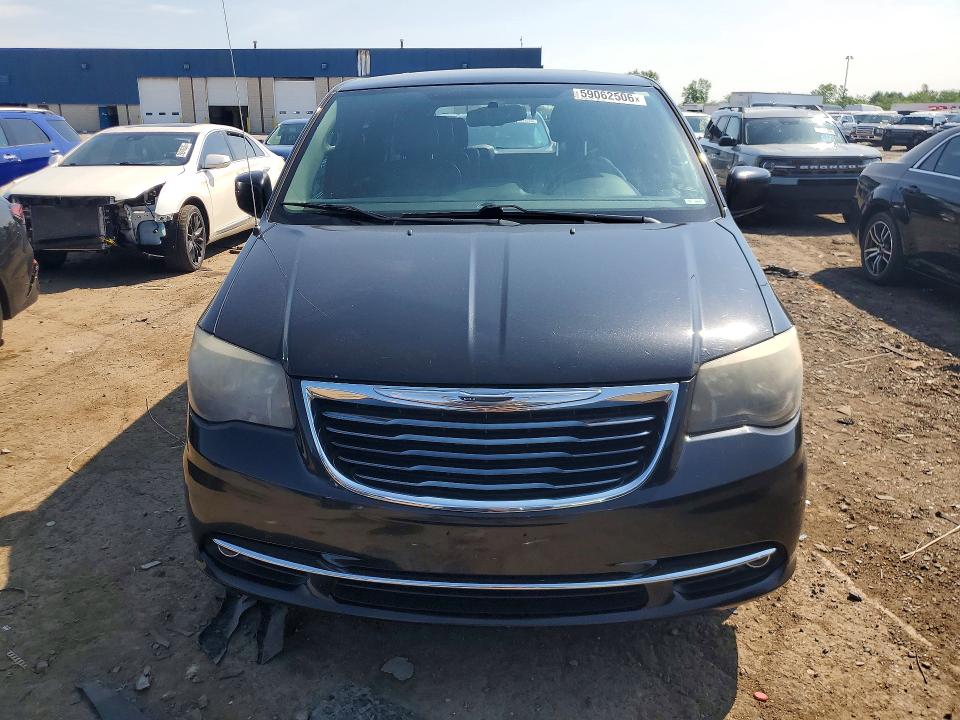 59062506 :رقم المزاد ، 2C4RC1HG6ER177865 vin ، 2014 Chrysler Town & Country مزاد بيع