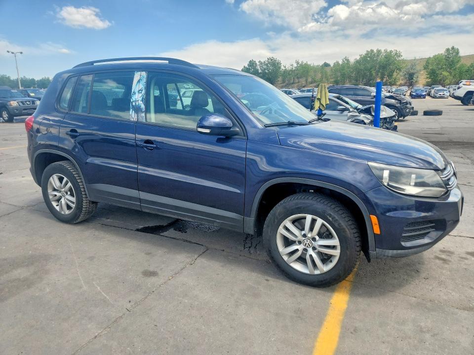 2016 Volkswagen Tiguan მანქანა იყიდება აუქციონზე, vin: WVGAV7AX9GW514829, აუქციონის ნომერი: 56657656