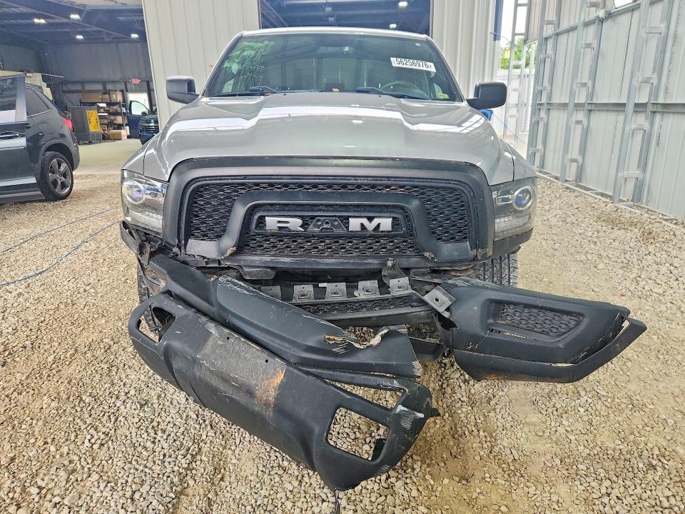 56256976 :رقم المزاد ، 1C6RR7LG1NS210821 vin ، 2022 Ram 1500 Classic مزاد بيع