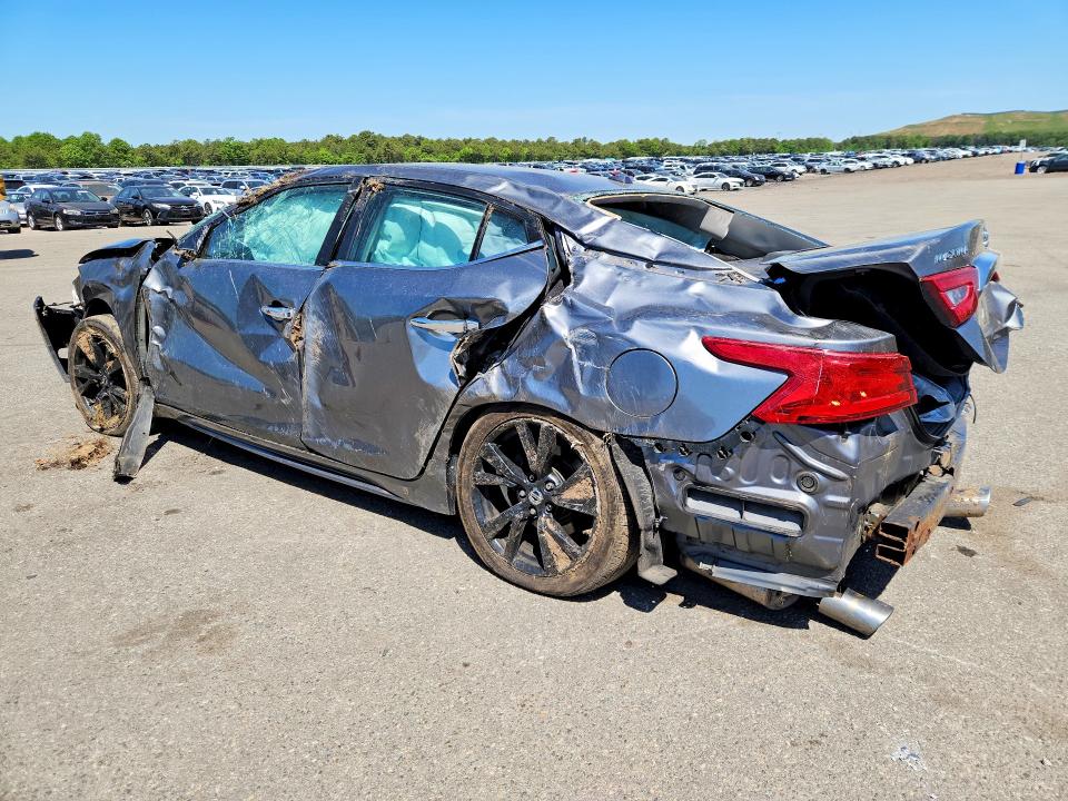 56031826 :رقم المزاد ، 1N4AA6AP5HC438383 vin ، 2017 Nissan Maxima مزاد بيع
