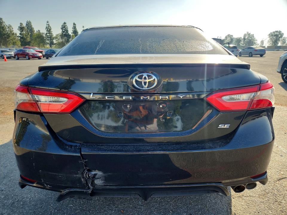 2018 Toyota Camry მანქანა იყიდება აუქციონზე, vin: 4T1B11HK9JU566469, აუქციონის ნომერი: 56136376