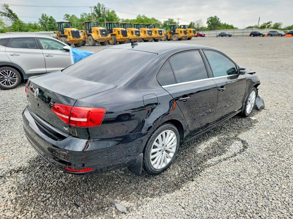 2015 Volkswagen Jetta მანქანა იყიდება აუქციონზე, vin: 3VWD17AJ2FM311494, აუქციონის ნომერი: 56792186