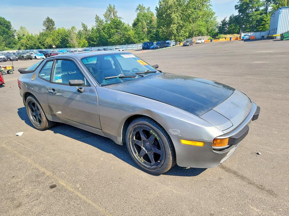 57519376 :رقم المزاد ، WP0AA0940FN453165 vin ، 1985 Porsche 944 مزاد بيع