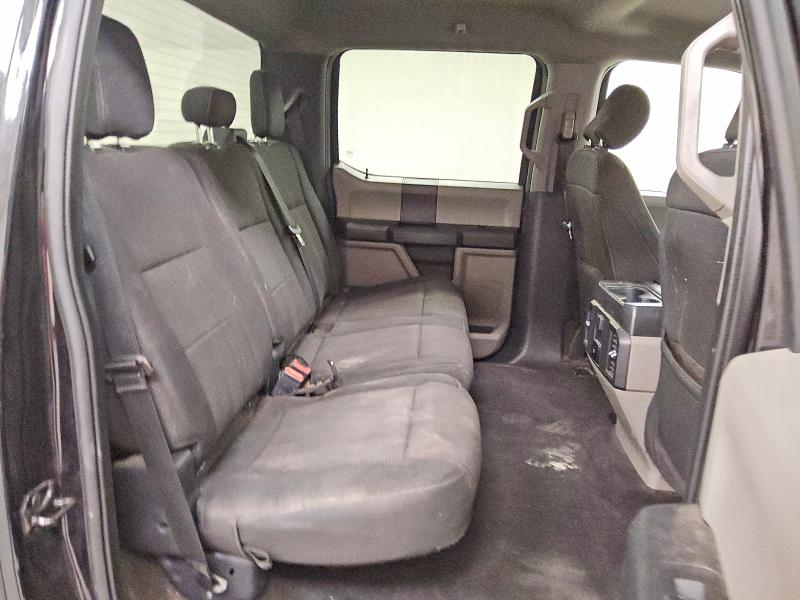 57004256 :رقم المزاد ، 1FTEW1C54LKE35002 vin ، 2020 Ford F150 مزاد بيع
