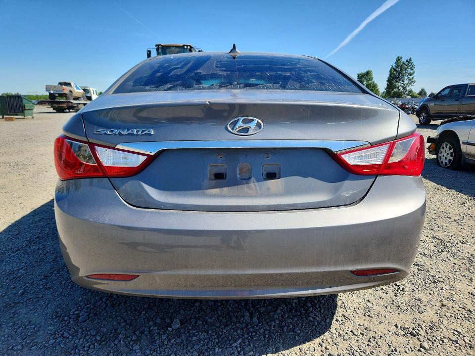 57553476 :رقم المزاد ، 5NPEB4AC5DH757842 vin ، 2013 Hyundai Sonata مزاد بيع
