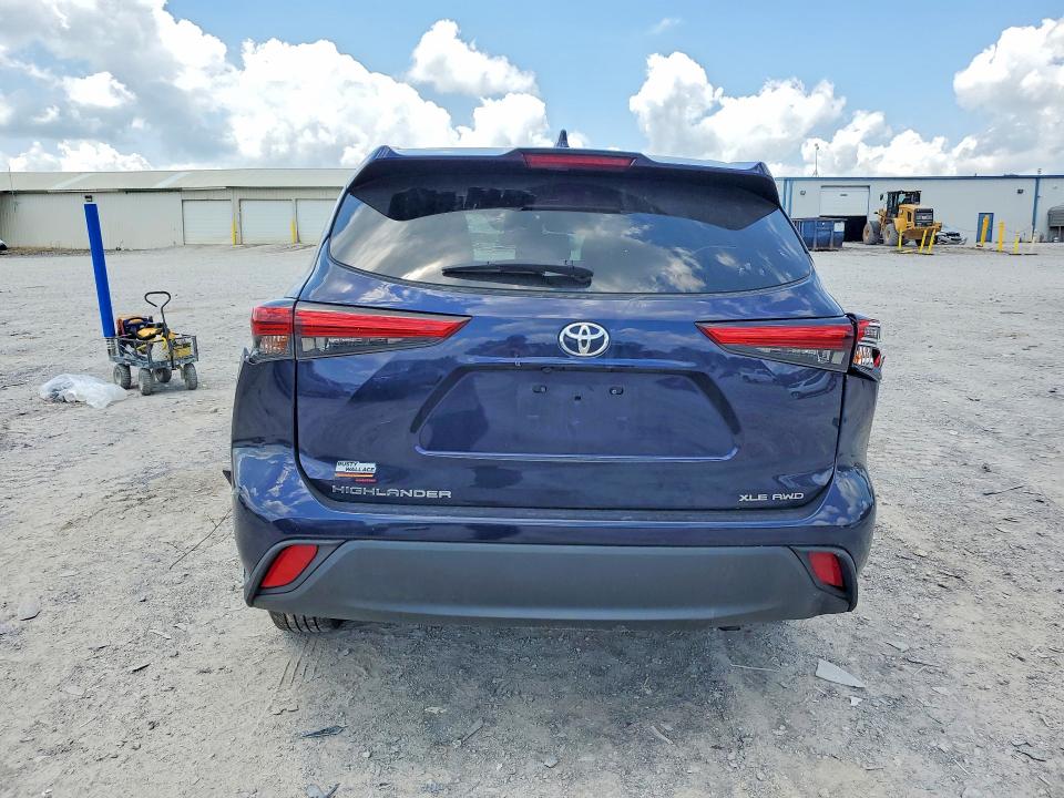 Продаж на аукціоні авто 2022 Toyota Highlander, vin: 5TDGZRBHXNS203042, номер лоту: 56766006
