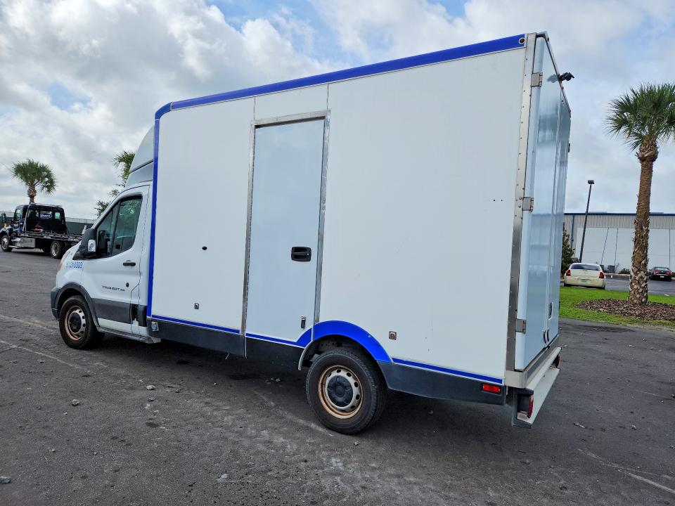 55571566 :رقم المزاد ، 1FDBW5Z87NKA01604 vin ، 2022 Ford Transit مزاد بيع