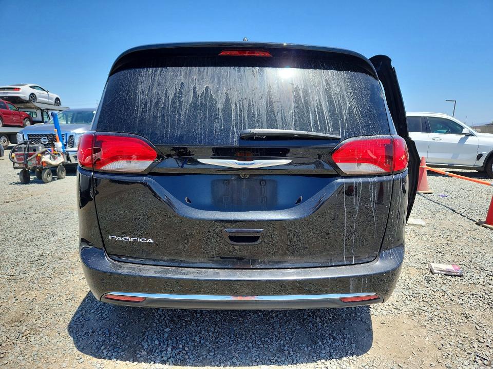 Продажа на аукционе авто 2018 Chrysler Pacifica, vin: 2C4RC1EG1JR149924, номер лота: 56698186