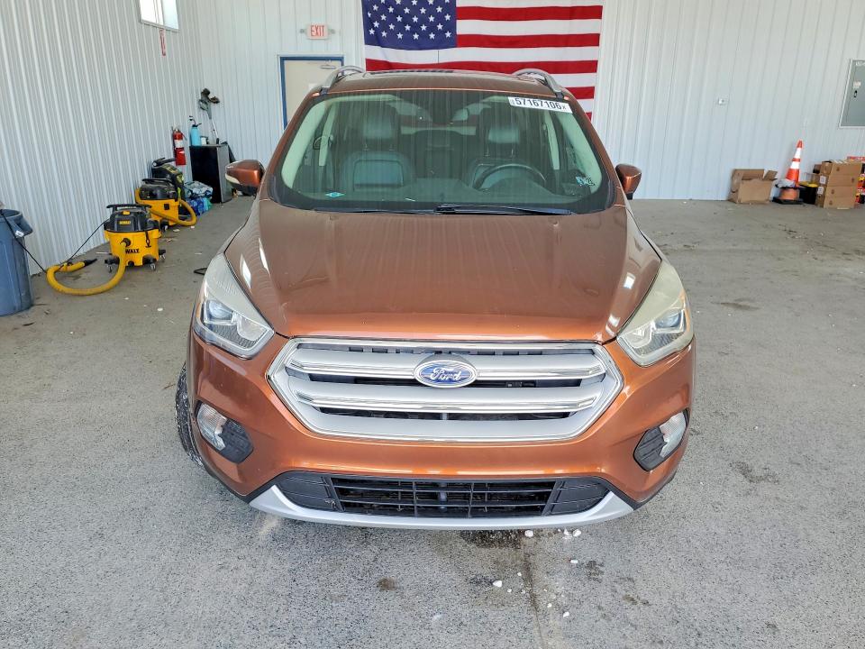 Продаж на аукціоні авто 2017 Ford Escape, vin: 1FMCU9JD4HUC08499, номер лоту: 57167106