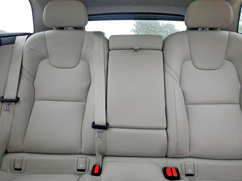 57899026 :رقم المزاد ، YV4L12RM7R1722968 vin ، 2024 Volvo Xc60 مزاد بيع