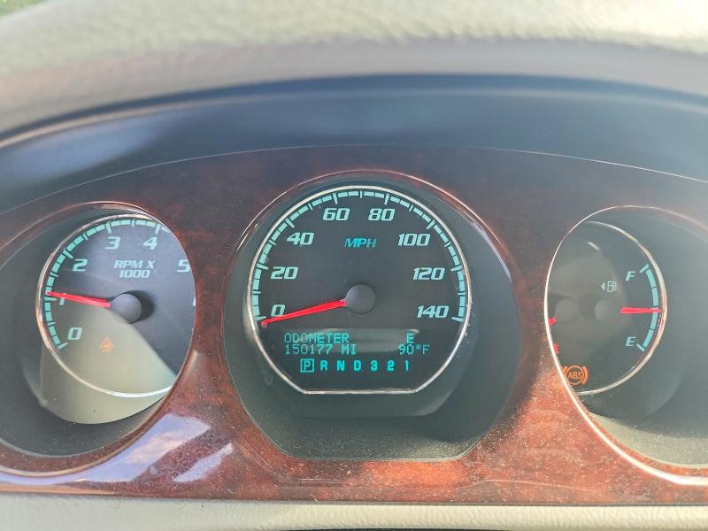 58189786 :رقم المزاد ، 1G4HC5EM8AU121352 vin ، 2010 Buick Lucerne مزاد بيع