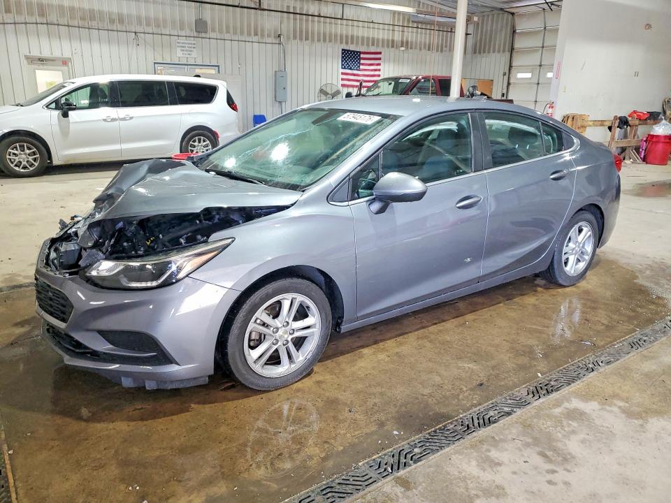 2018 Chevrolet Cruze მანქანა იყიდება აუქციონზე, vin: 1G1BE5SM7J7246178, აუქციონის ნომერი: 57945176