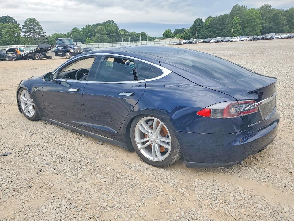2013 Tesla Model S მანქანა იყიდება აუქციონზე, vin: 5YJSA1CG8DFP04863, აუქციონის ნომერი: 58301586