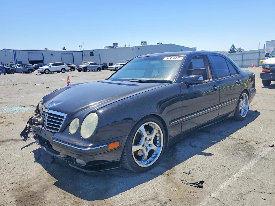 Auction sale of the 2000 Mercedes-benz E, vin: WDBJF65J9YA997981, lot number: 58476426