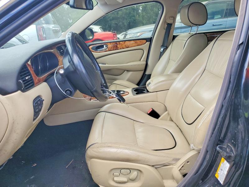 2007 Jaguar Xj8 მანქანა იყიდება აუქციონზე, vin: SAJWA79B07SH17392, აუქციონის ნომერი: 55079816