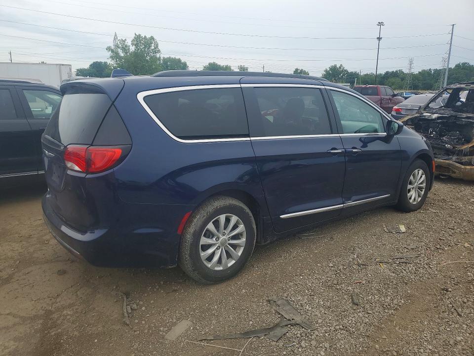 Продажа на аукционе авто 2017 Chrysler Pacifica V, vin: 2C4RC1BG5HR587389, номер лота: 53451596