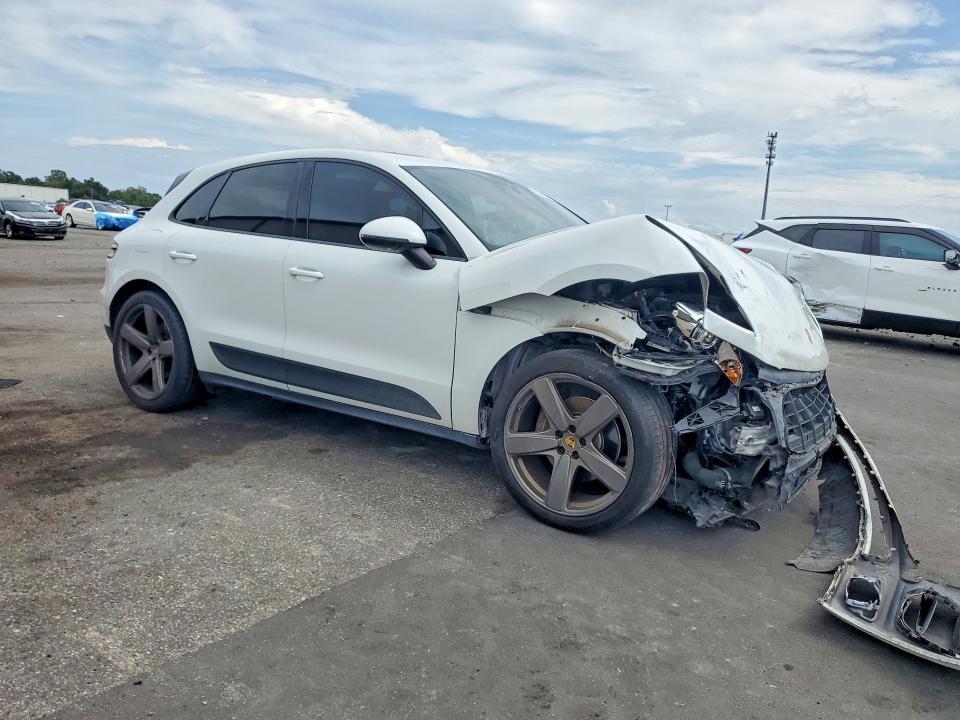 2018 Porsche Macan მანქანა იყიდება აუქციონზე, vin: WP1AA2A5XJLB14500, აუქციონის ნომერი: 55340356