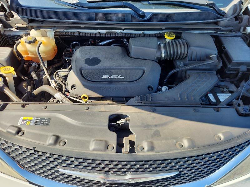 56792286 :رقم المزاد ، 2C4RC1DG5HR579015 vin ، 2017 Chrysler Pacifica مزاد بيع