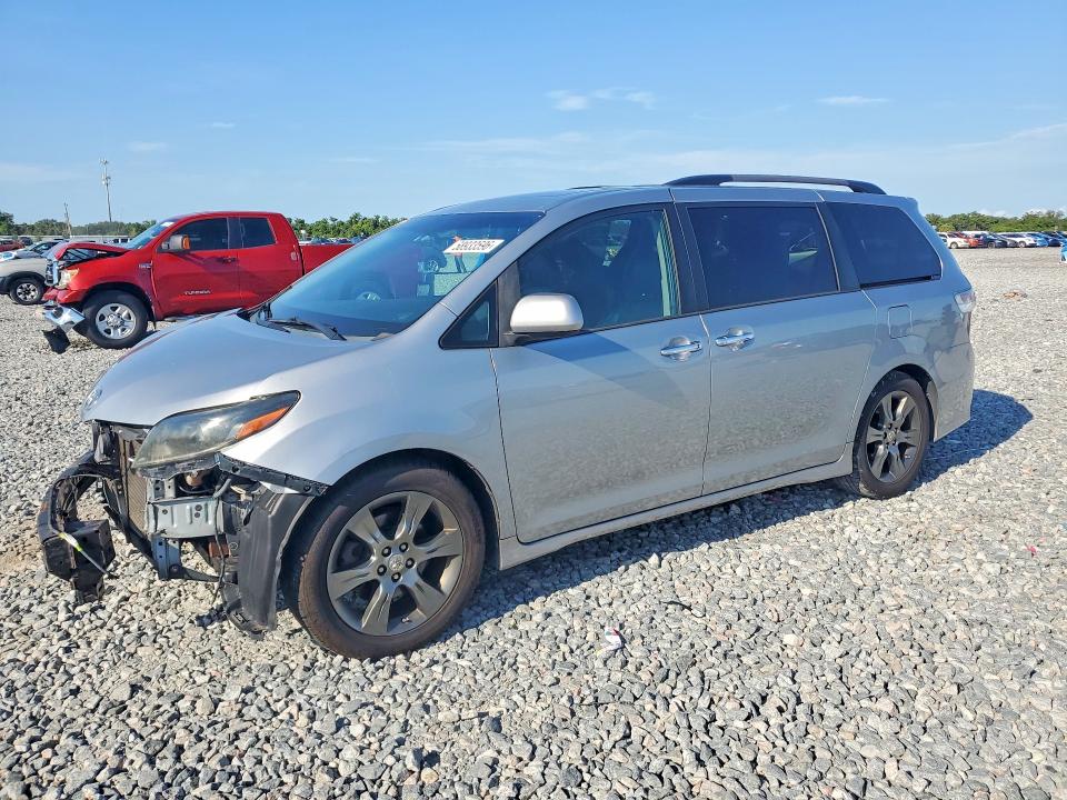 2015 Toyota Sienna მანქანა იყიდება აუქციონზე, vin: 5TDXK3DC0FS653108, აუქციონის ნომერი: 58933596
