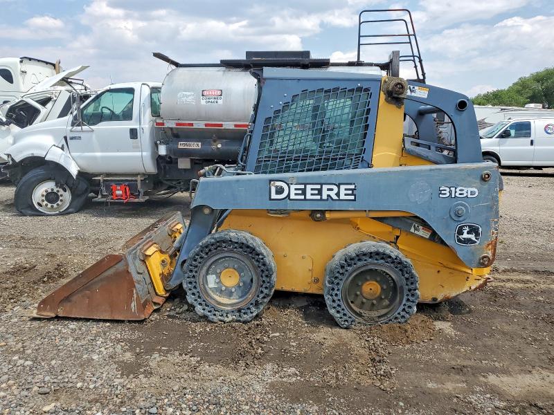 Продажа на аукционе авто 2010 John Deere Skidsteer, vin: T0318DJ183788, номер лота: 59072616